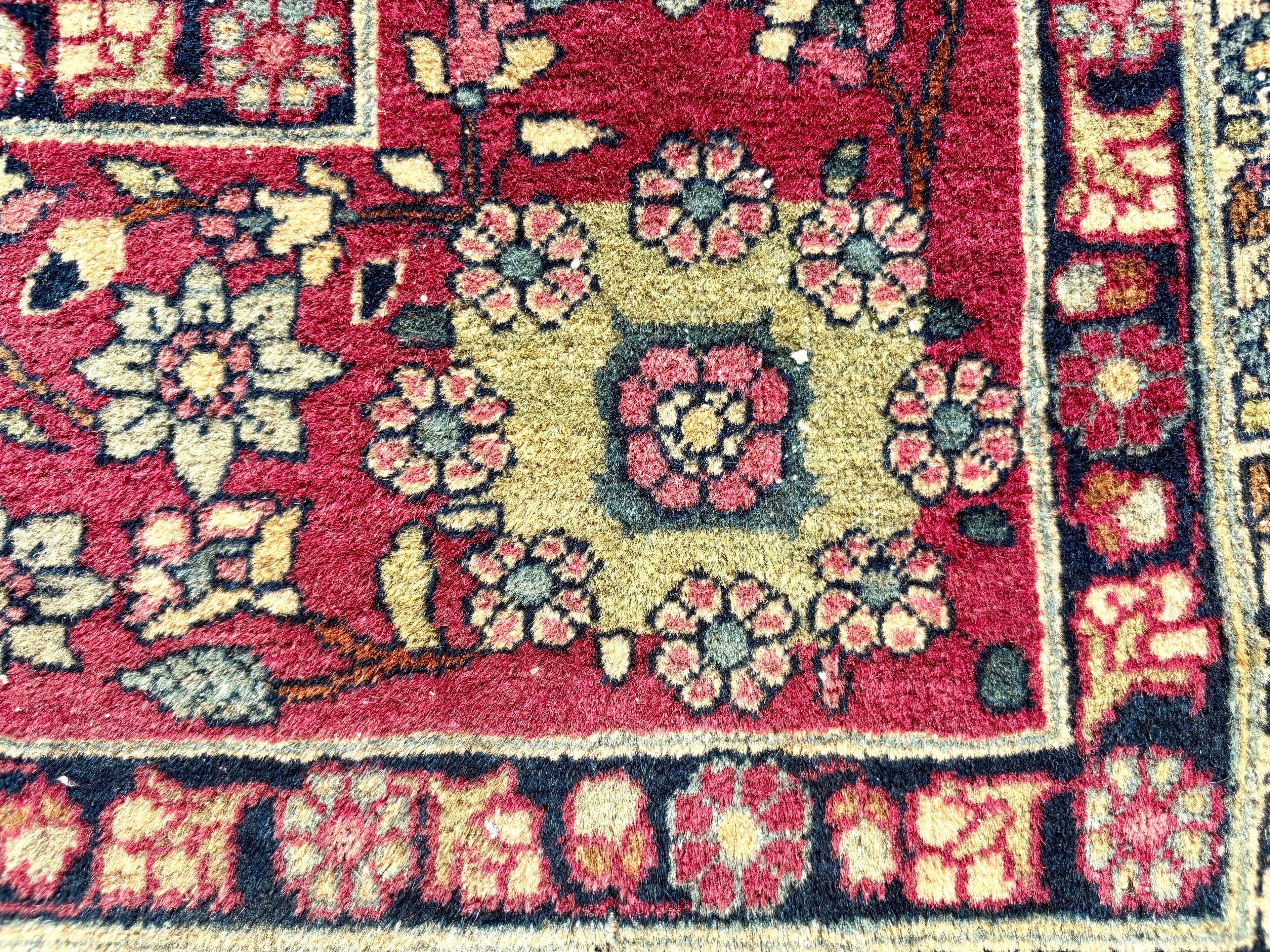 Antique Persian Isfahan, 1900